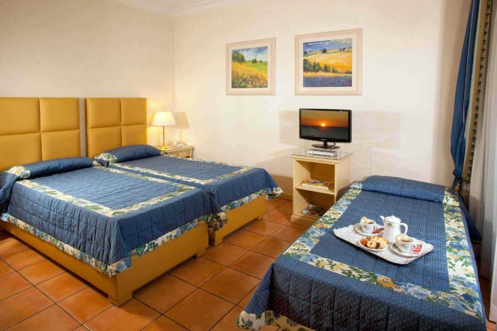 Habitación Triple Pequeña